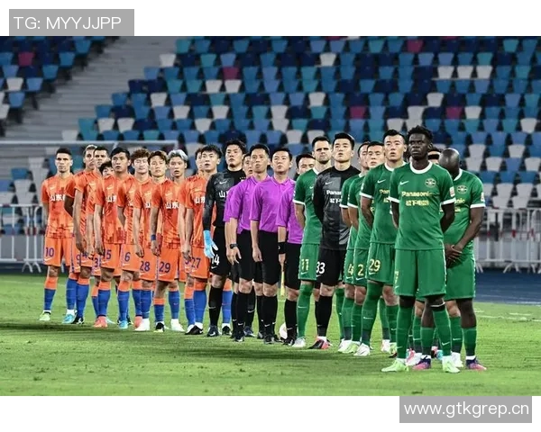 浙江队近三次中超对阵泰山遭遇惨败每场至少失三球的尴尬纪录