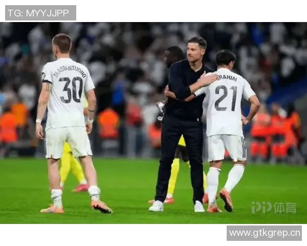 阿隆索建议皇马关注伊尔迪兹视其为重要引援目标 阿隆索建议皇马关注伊尔迪兹视其为重要引援目标