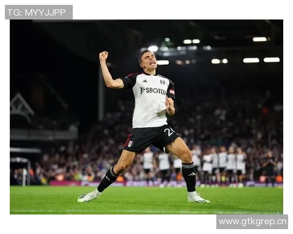 英超抢断之王帕利尼亚本赛季已完成39次抢断领跑全联盟