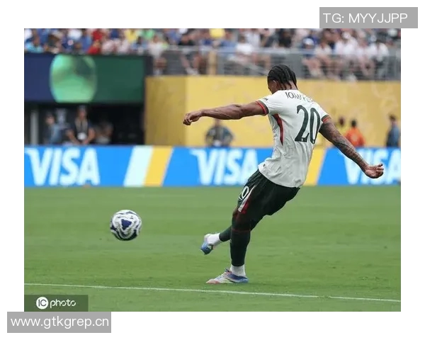 佩德罗内托与佩德罗贡萨尔维斯因伤缺席葡萄牙国家队大名单调整 佩德罗内托与佩德罗贡萨尔维斯因伤缺席葡萄牙国家队大名单调整