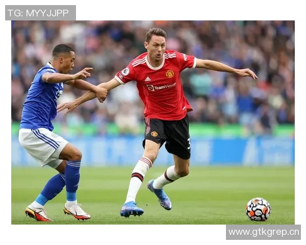 曼联冬窗前将与梅努齐尔克泽进行重要谈判探讨转会事宜