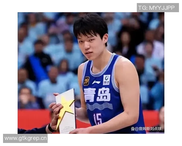 媒体人杨瀚森在聚光灯下的成长历程与未来期待需要耐心的观察与支持