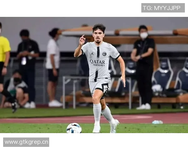 维蒂尼亚回顾与恩里克相遇的影响,称其为巴黎生涯的重要转折点 维蒂尼亚回顾与恩里克相遇的影响,称其为巴黎生涯的重要转折点