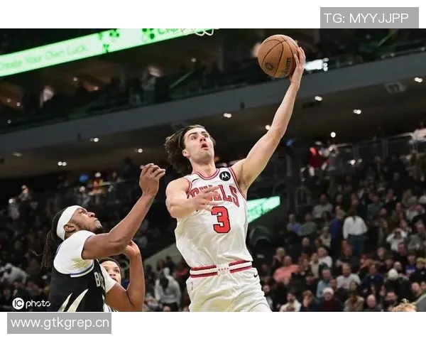 NBA杯对决雄鹿公牛先发阵容分析字母哥特纳联手挑战吉迪武切维奇组合