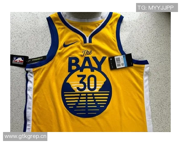 勇士队发布新赛季城市版球衣全新配色颜值评测与球迷反响分析 勇士队发布新赛季城市版球衣全新配色颜值评测与球迷反响分析