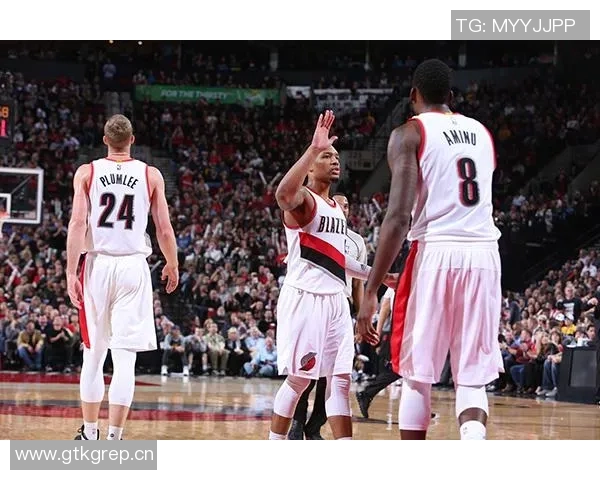 张佳玮分析勇士队表现受限尺寸与速度双重压制影响比赛空间利用