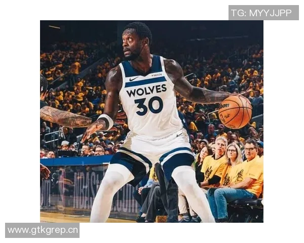 爱德华兹下半场狂砍24分全场39分助球队锁定胜局关键三分成决定性因素