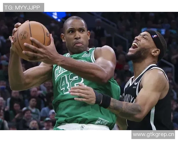 华子分享与布朗的对话他的调侃激发了我的防守斗志 华子分享与布朗的对话他的调侃激发了我的防守斗志