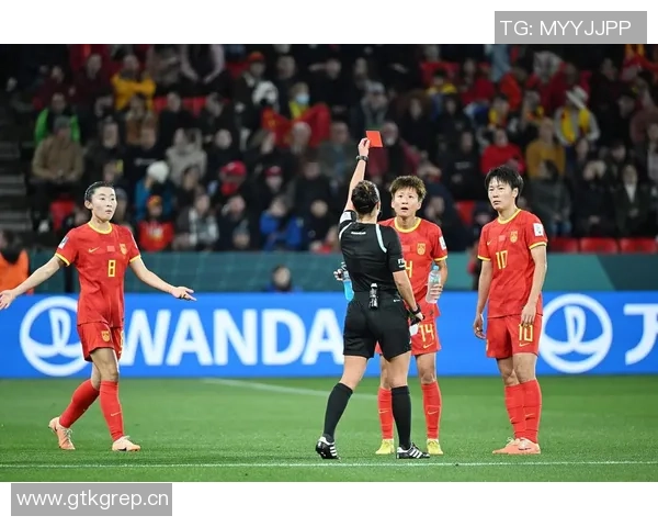 U17女足赛事惊现逆转美国队短时间内连入两球中国队陷入困境