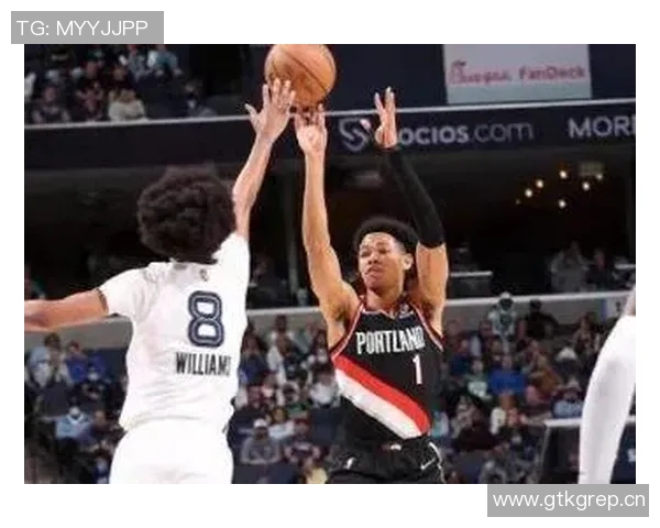 安芬尼西蒙斯谈开拓者生涯与现球队进攻空间的巨大变化与个人成长 安芬尼西蒙斯谈开拓者生涯与现球队进攻空间的巨大变化与个人成长