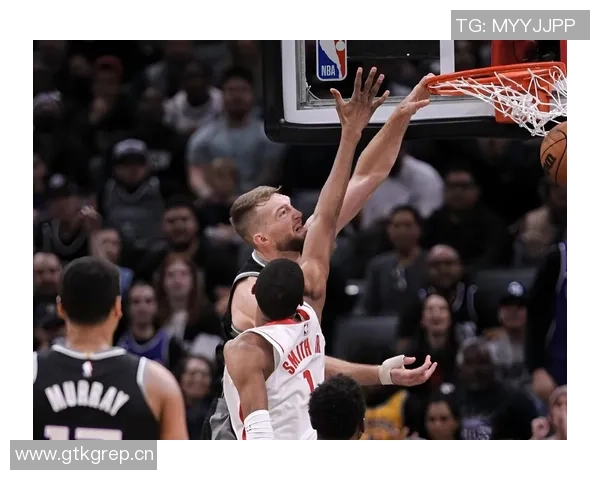 范乔丹谈球队三分球进步:全员投篮稳定性显著提升 范乔丹谈球队三分球进步:全员投篮稳定性显著提升