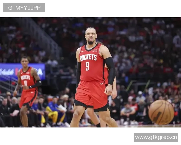 狄龙赛后分享吐舌庆祝海报引发热议都叫我一声龙哥的狂欢时刻